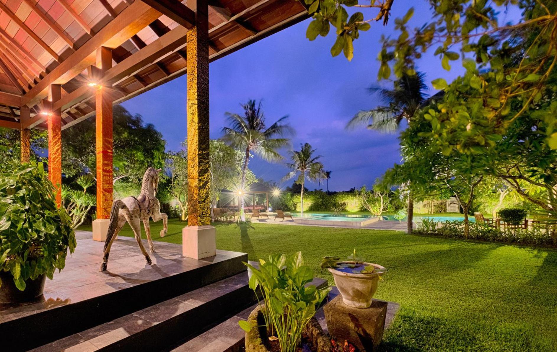 Ketewel Villa By Sanga Sanga Hospitality กีอันยาร์ ภายนอก รูปภาพ