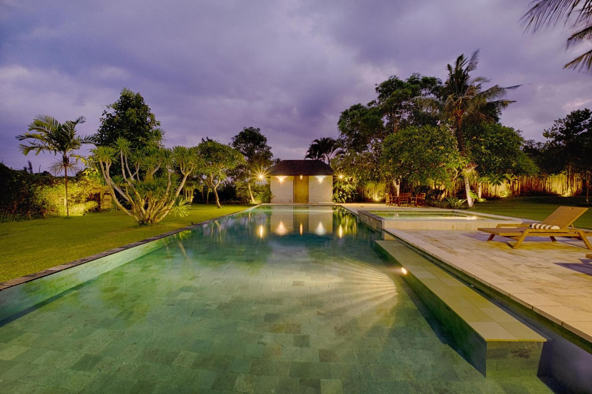 Ketewel Villa By Sanga Sanga Hospitality กีอันยาร์ ภายนอก รูปภาพ