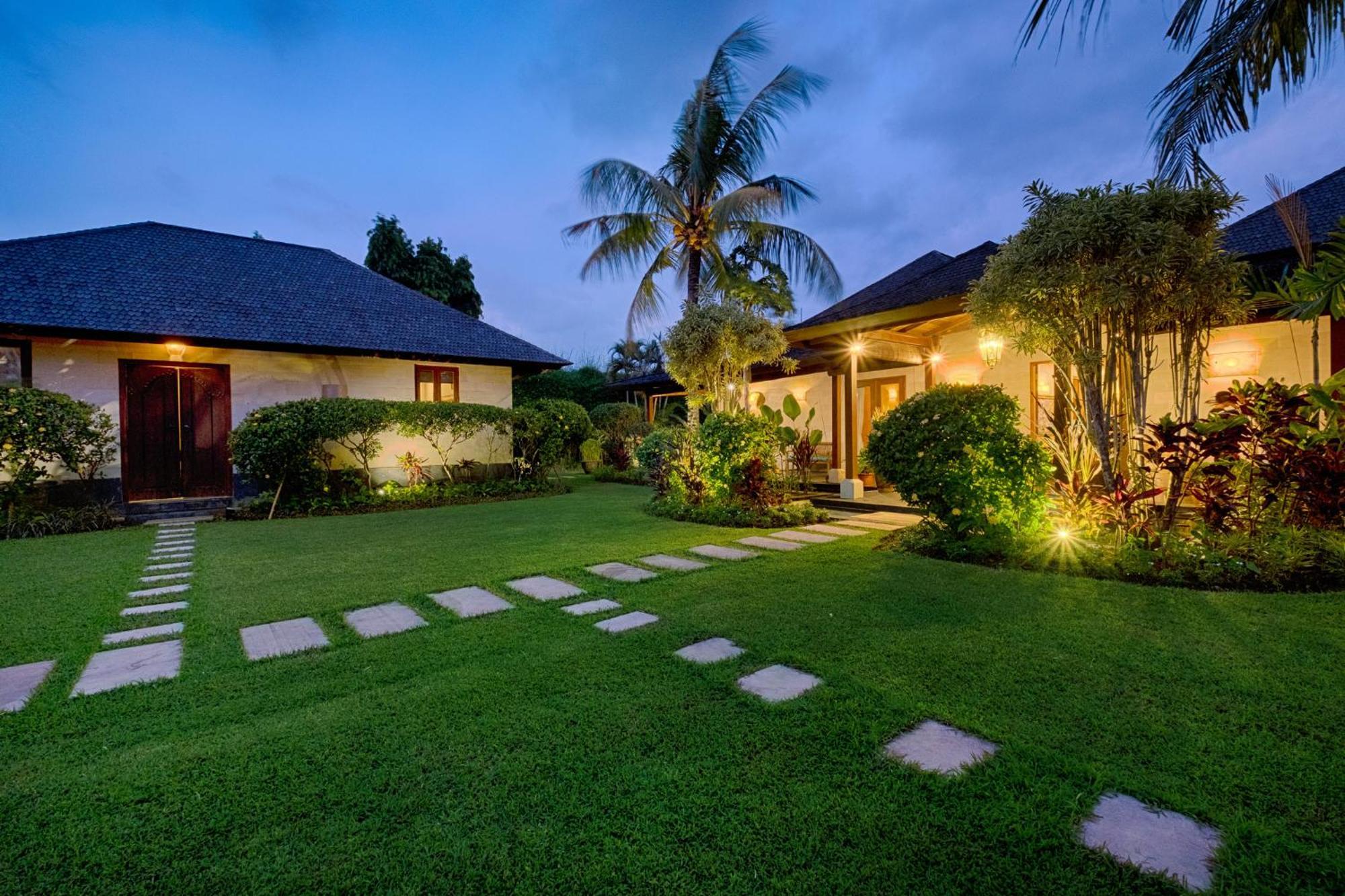 Ketewel Villa By Sanga Sanga Hospitality กีอันยาร์ ภายนอก รูปภาพ