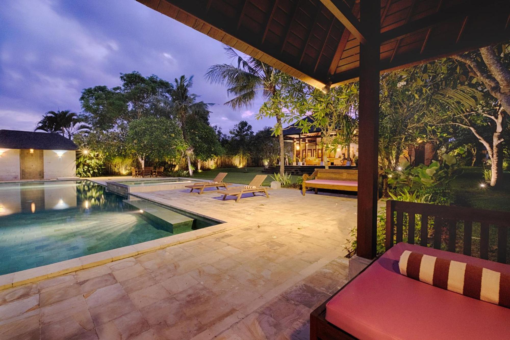 Ketewel Villa By Sanga Sanga Hospitality กีอันยาร์ ภายนอก รูปภาพ