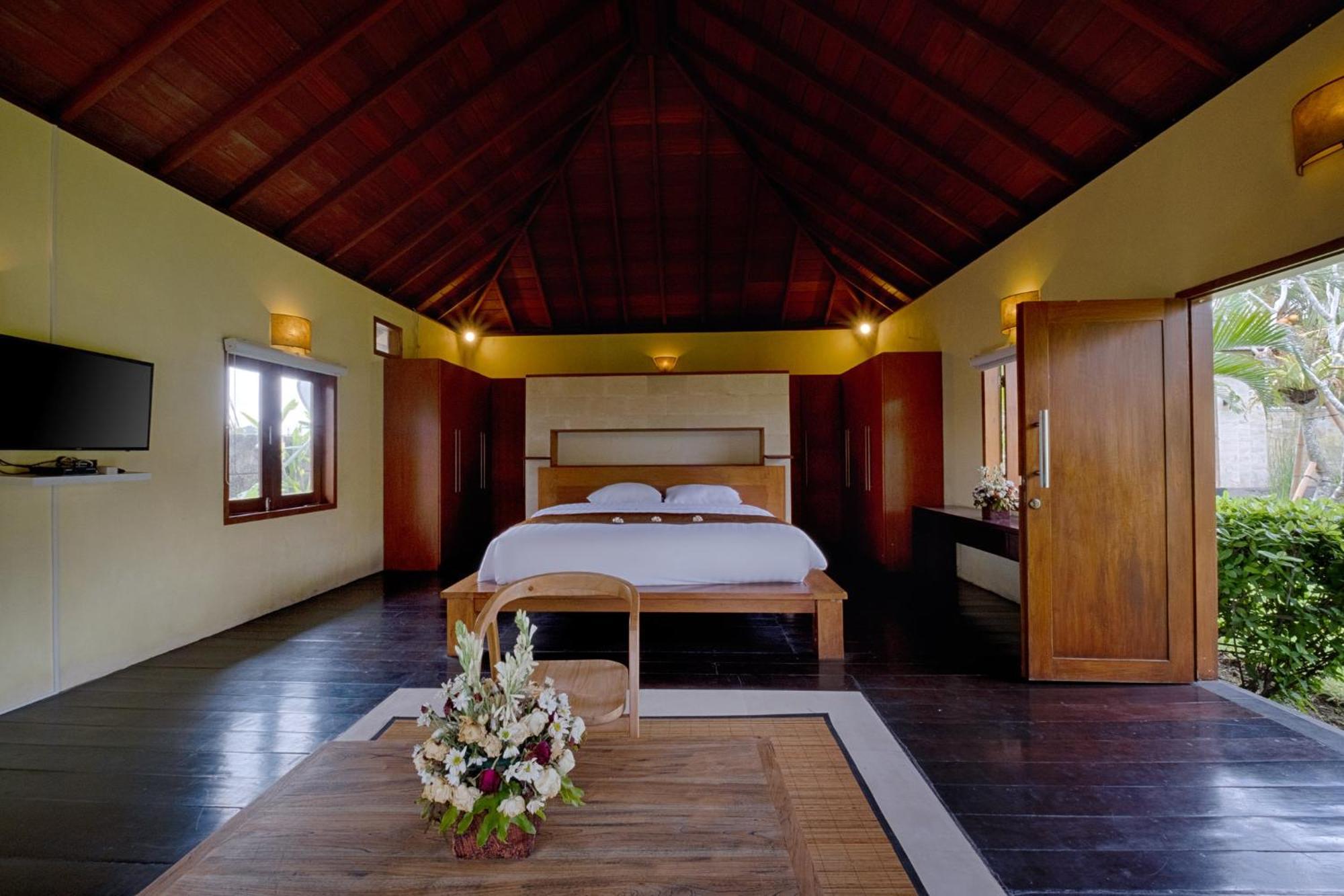 Ketewel Villa By Sanga Sanga Hospitality กีอันยาร์ ภายนอก รูปภาพ