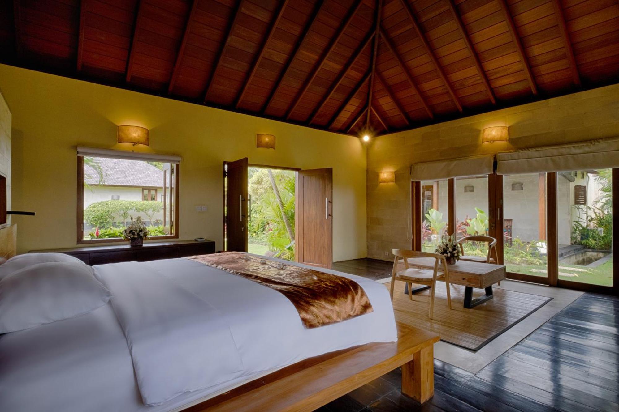 Ketewel Villa By Sanga Sanga Hospitality กีอันยาร์ ภายนอก รูปภาพ