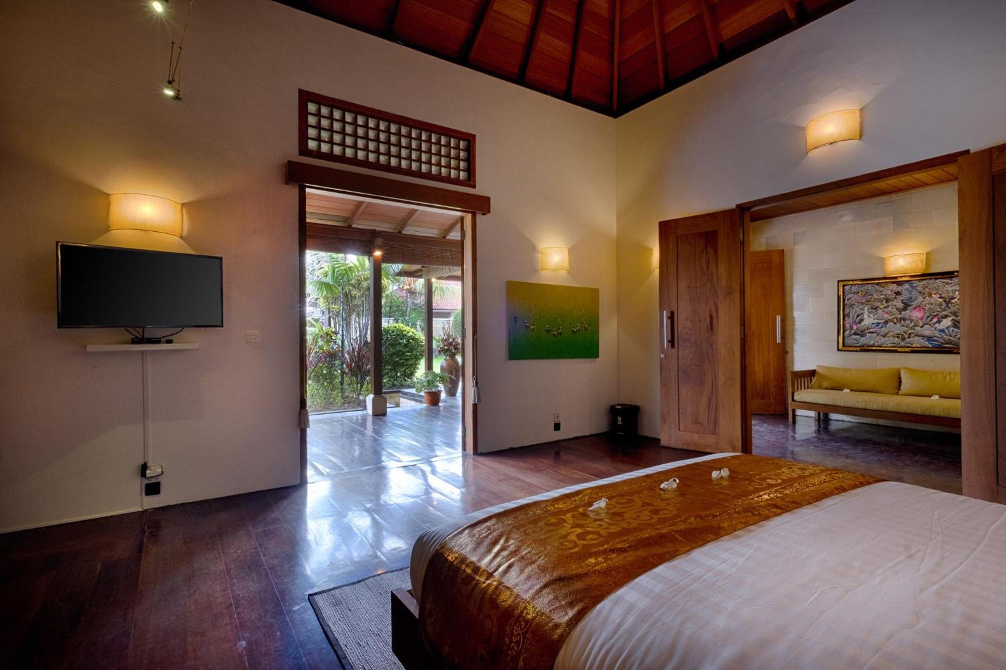 Ketewel Villa By Sanga Sanga Hospitality กีอันยาร์ ภายนอก รูปภาพ