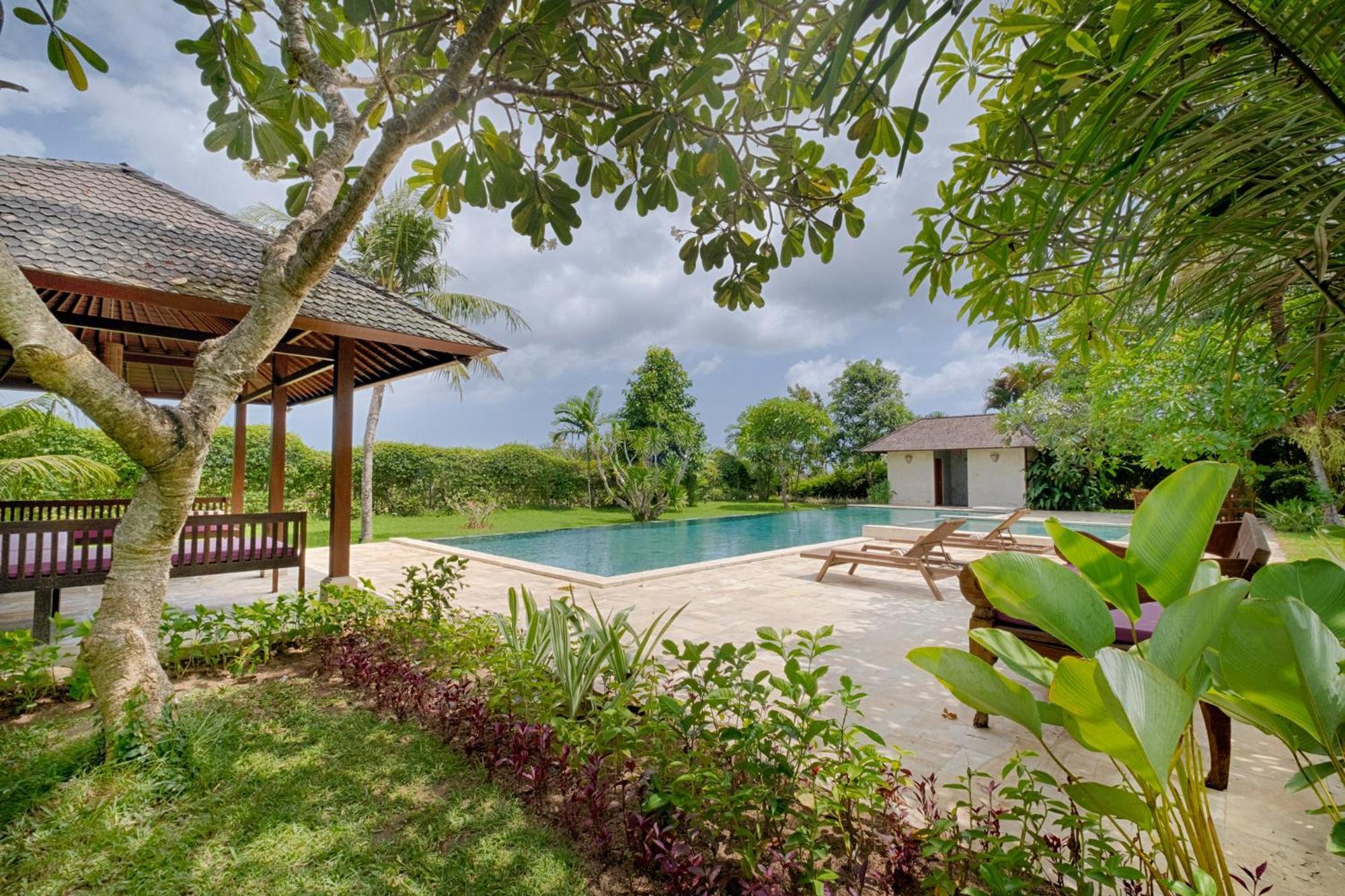 Ketewel Villa By Sanga Sanga Hospitality กีอันยาร์ ภายนอก รูปภาพ