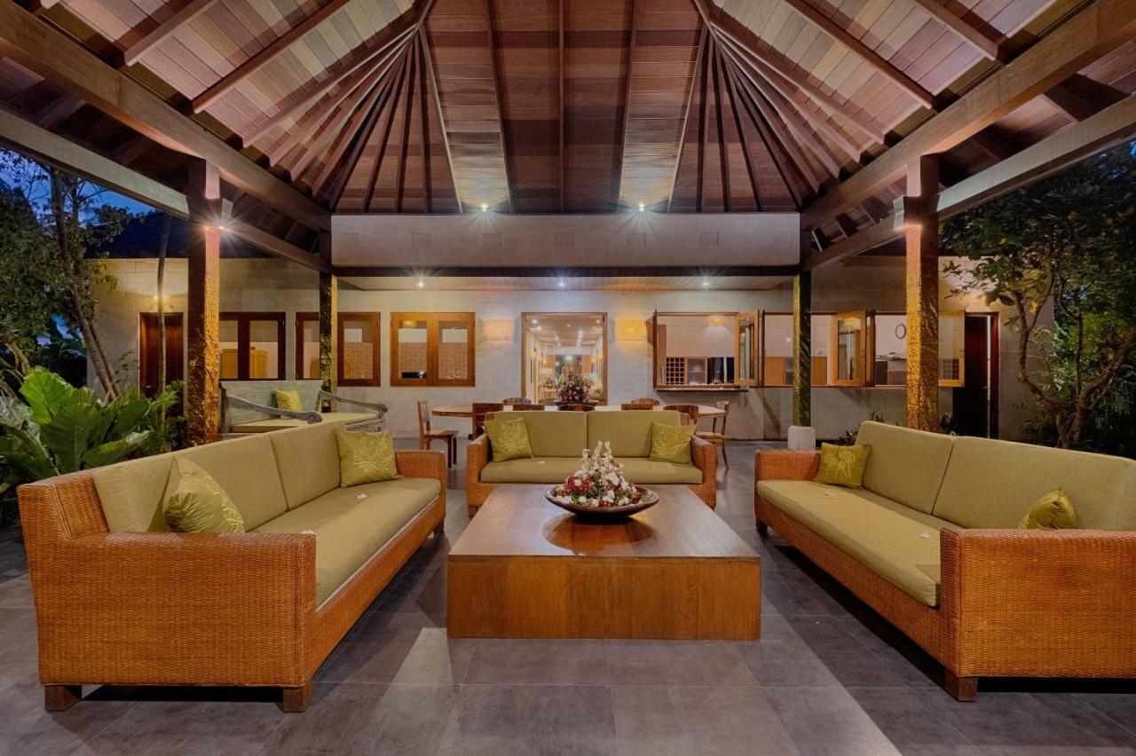 Ketewel Villa By Sanga Sanga Hospitality กีอันยาร์ ภายนอก รูปภาพ