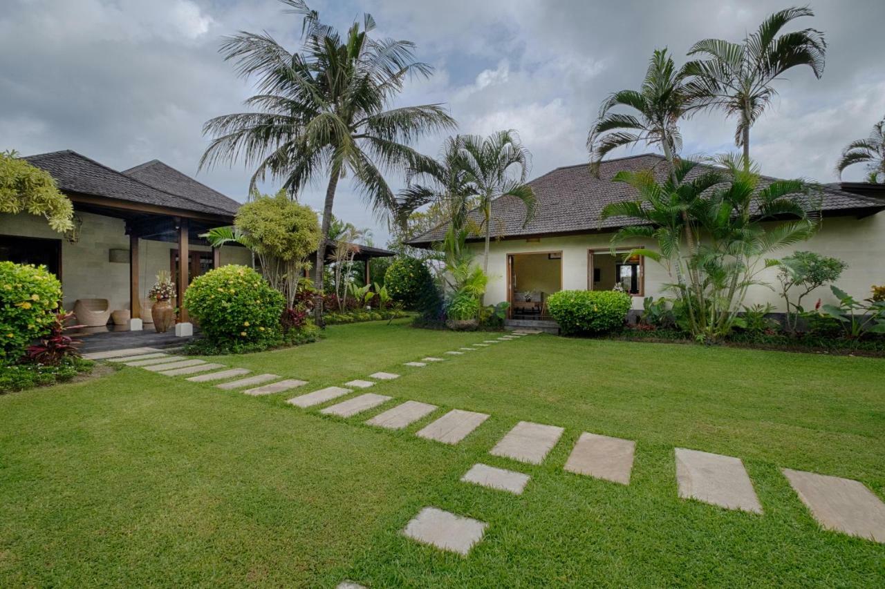 Ketewel Villa By Sanga Sanga Hospitality กีอันยาร์ ภายนอก รูปภาพ