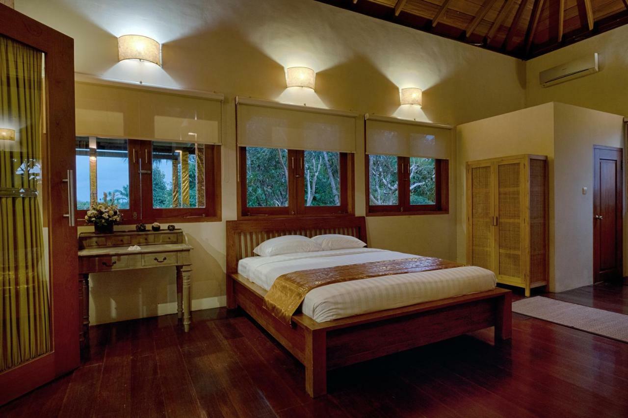 Ketewel Villa By Sanga Sanga Hospitality กีอันยาร์ ภายนอก รูปภาพ