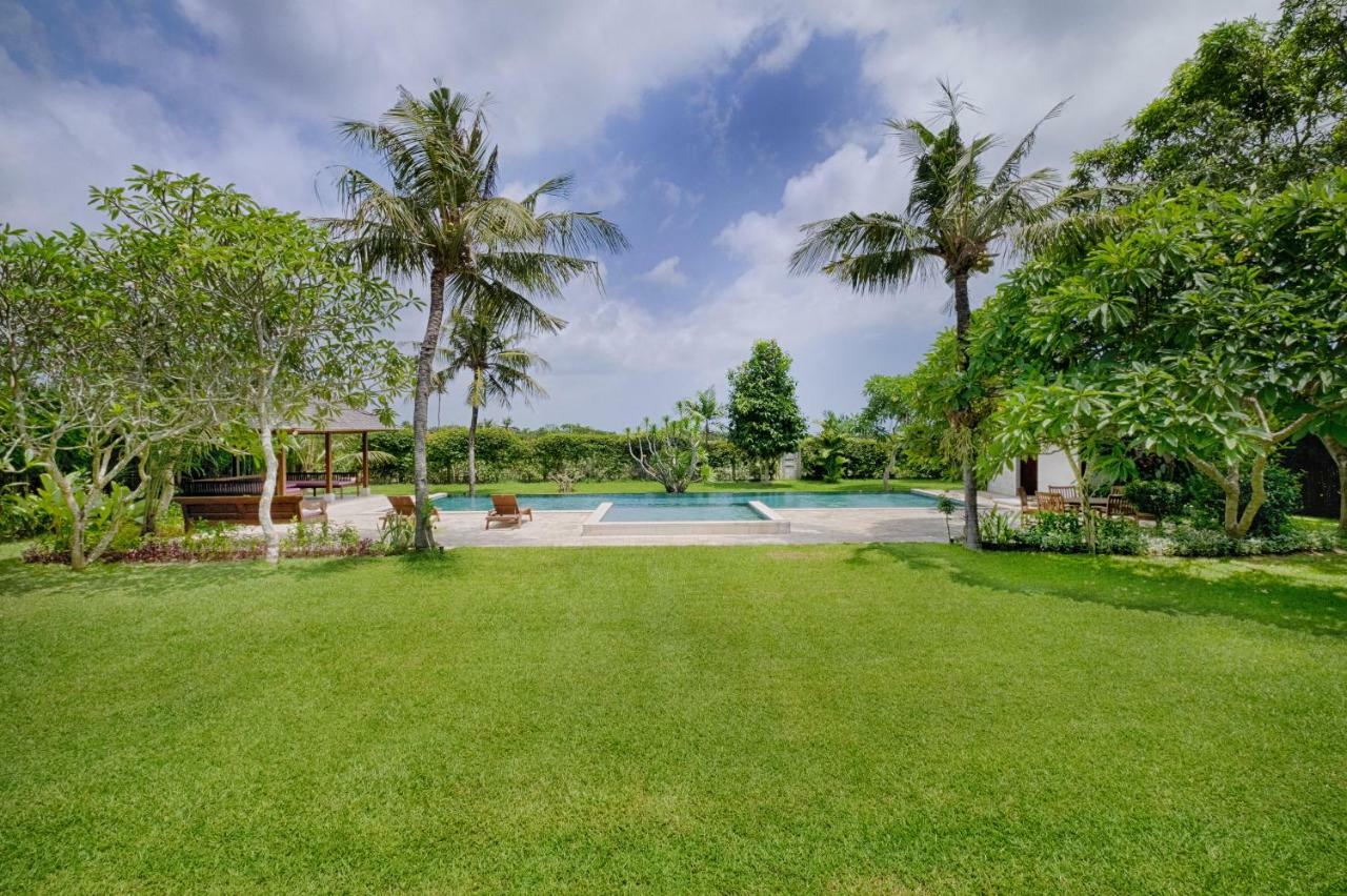 Ketewel Villa By Sanga Sanga Hospitality กีอันยาร์ ภายนอก รูปภาพ