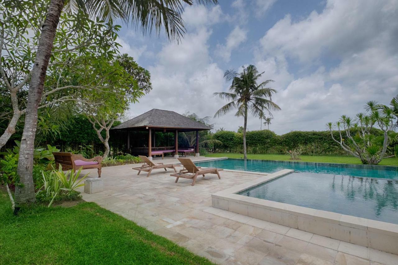 Ketewel Villa By Sanga Sanga Hospitality กีอันยาร์ ภายนอก รูปภาพ